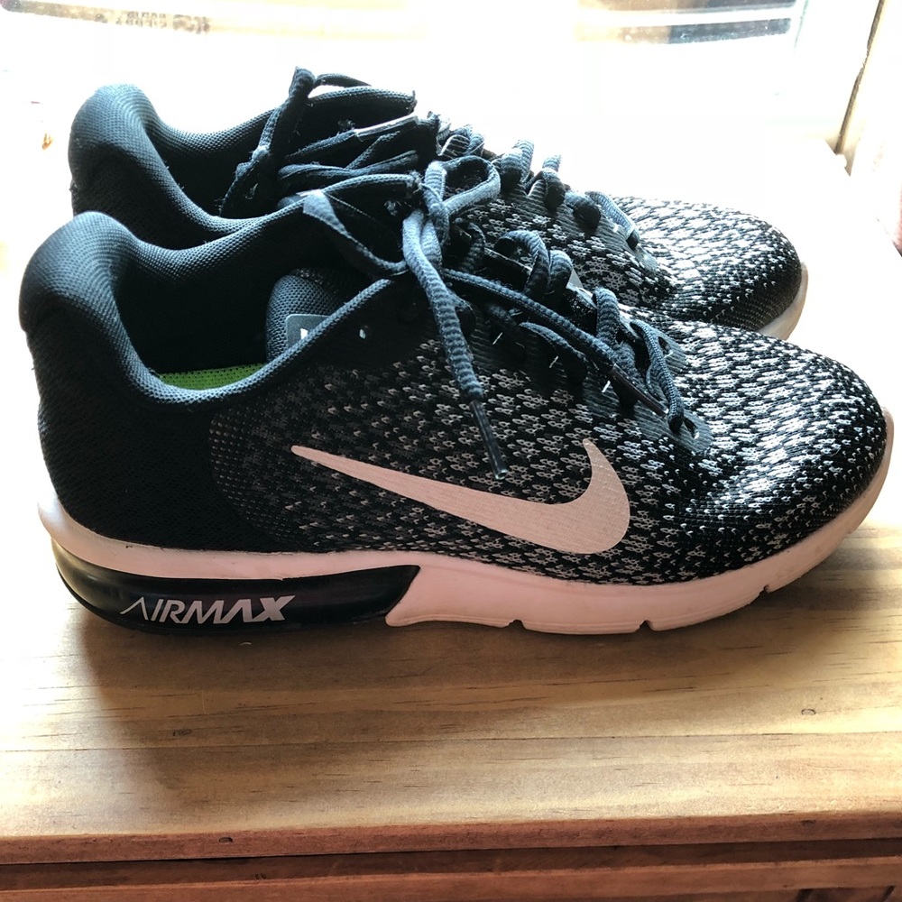 Women’s Nike Airmax